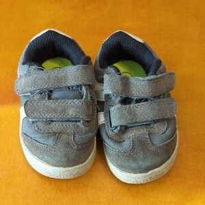 Cat & Jack Gray Kids Sneakers with Velcro